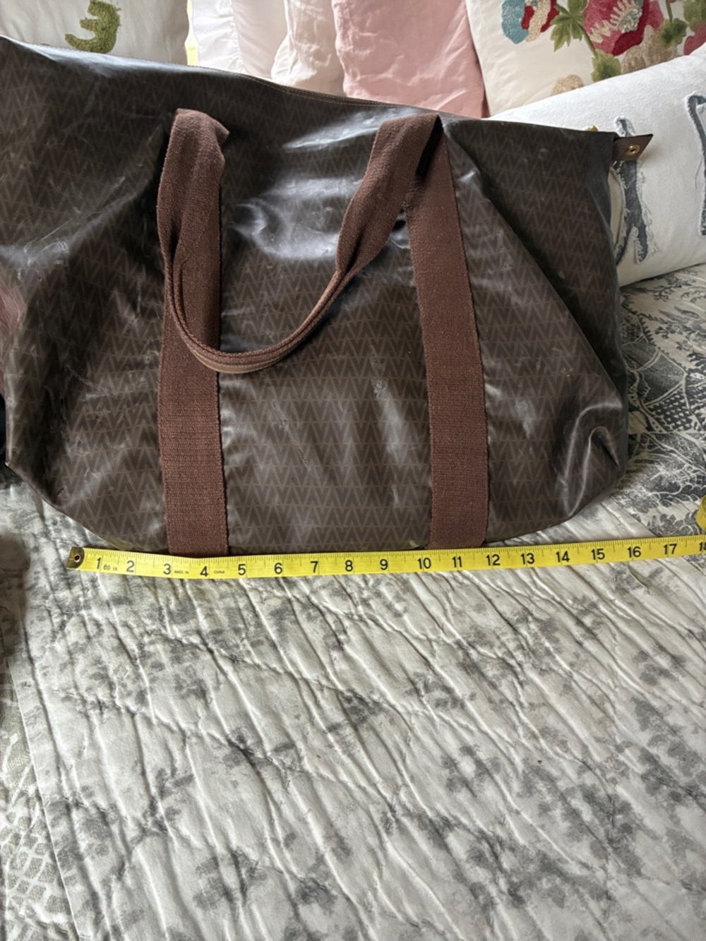 Louis Vuitton project, Kate Spade project 
Mario Valentino bag - Picture 9 of 10